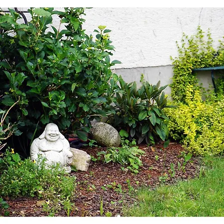 Ingrid'S Guesthouse Gartenidylle *